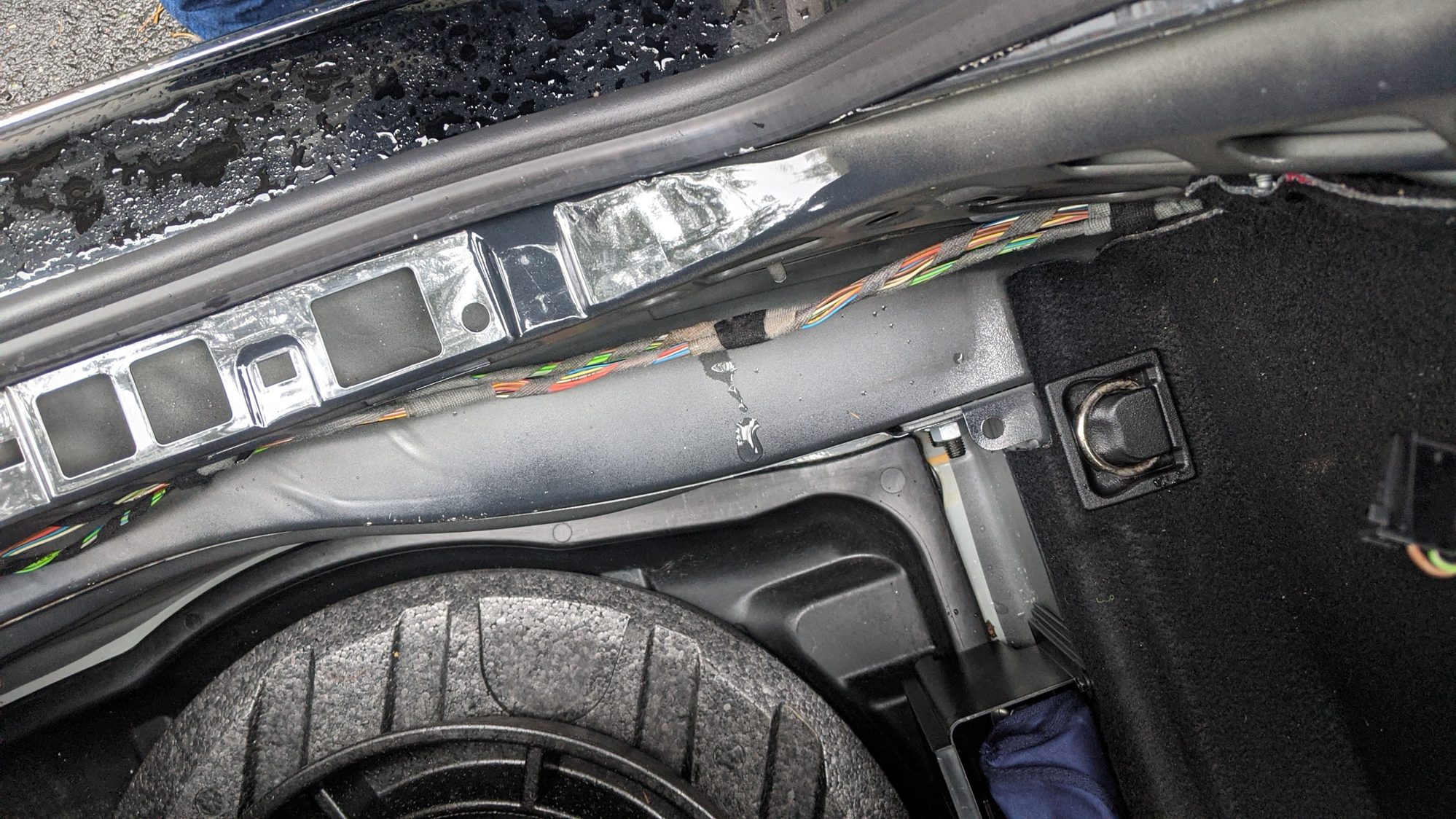W211 Boot/Trunk leak fix Forums