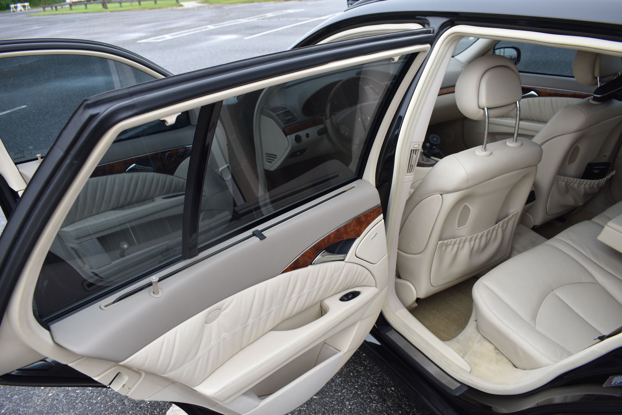 2004 Mercedes-Benz E500 - Loaded E500 Wagon on Carlsson Wheels - Used - VIN WDBUH83J04X160615 - 102,053 Miles - 8 cyl - AWD - Automatic - Wagon - Black - Bayport, NY 11705, United States