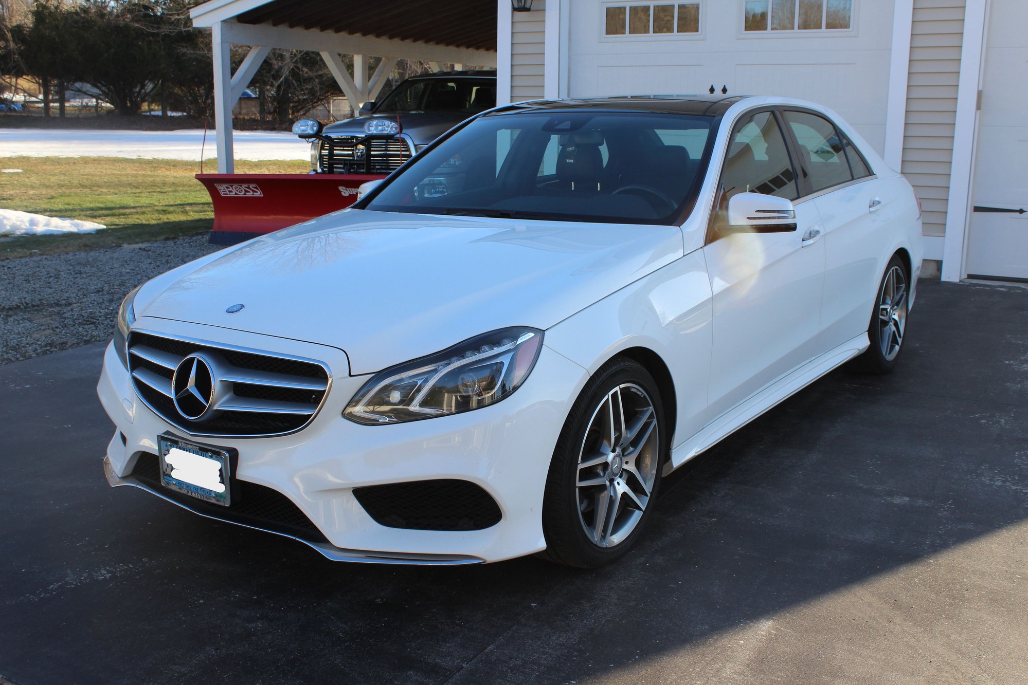 2016 Mercedes-Benz E400 - One owner 2016 E400 - Used - VIN wddhf6hb1fb109421 - 107,000 Miles - 6 cyl - 4WD - Automatic - Middlesex County, CT 06103, United States