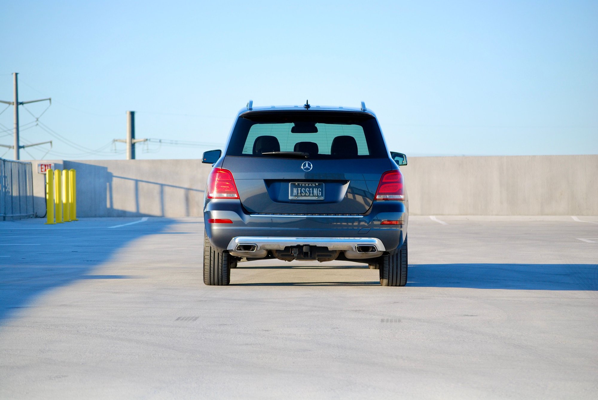 2014 Mercedes-Benz GLK350 - 2014 Mercedes GLK350 4MATIC - LOADED!!! - Used - VIN WDCGG8JB7EG255245 - 78,300 Miles - 6 cyl - AWD - Automatic - SUV - Gray - Dallas, TX 75013, United States