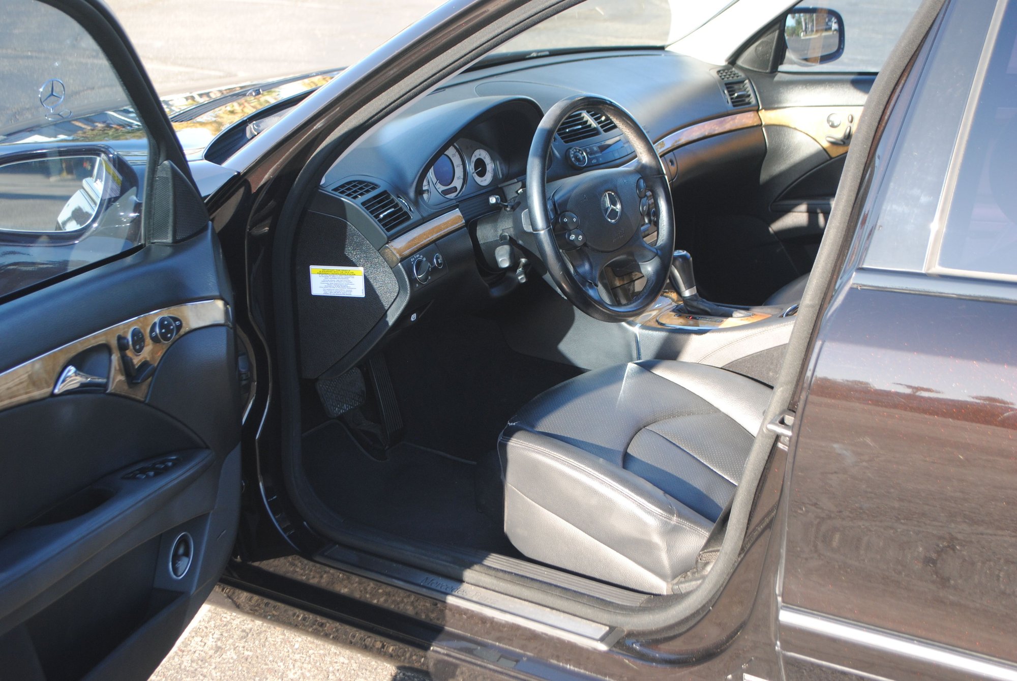 2012 Mercedes-Benz E350 - CLAEN - 2008 Mercedes E350 - Sport Package RWD - Used - VIN WDBUF56X18B196272 - 167,000 Miles - 6 cyl - 2WD - Automatic - Sedan - Black - Discovery Bay, CA 94505, United States