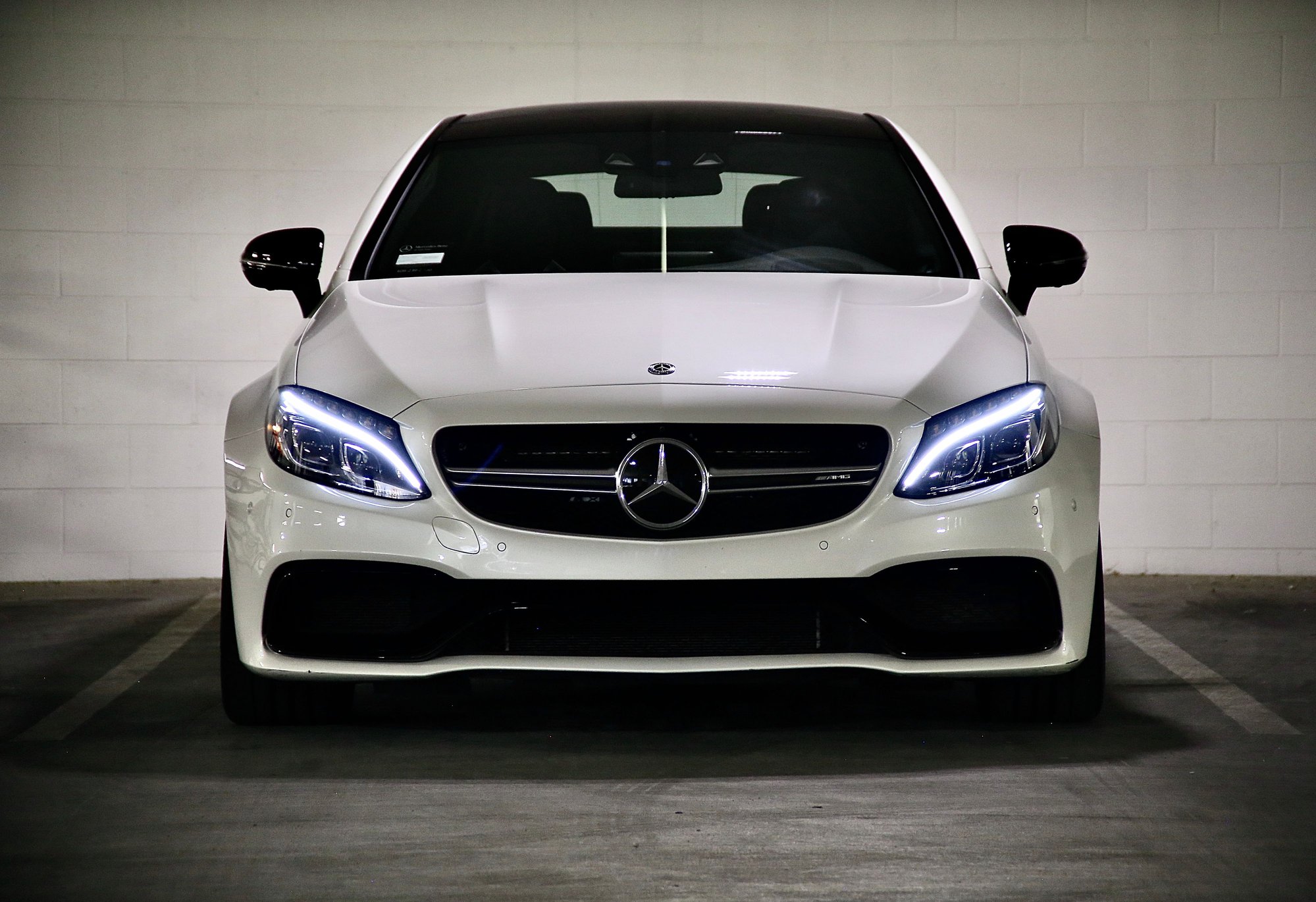 2018 Mercedes-Benz C63 AMG S - 2018 C63s AMG coupe MSRP $99,750 - Used - VIN WDDWJ8HB6JF666425 - 12,250 Miles - 8 cyl - 2WD - Automatic - Coupe - White - Tempe, AZ 85282, United States