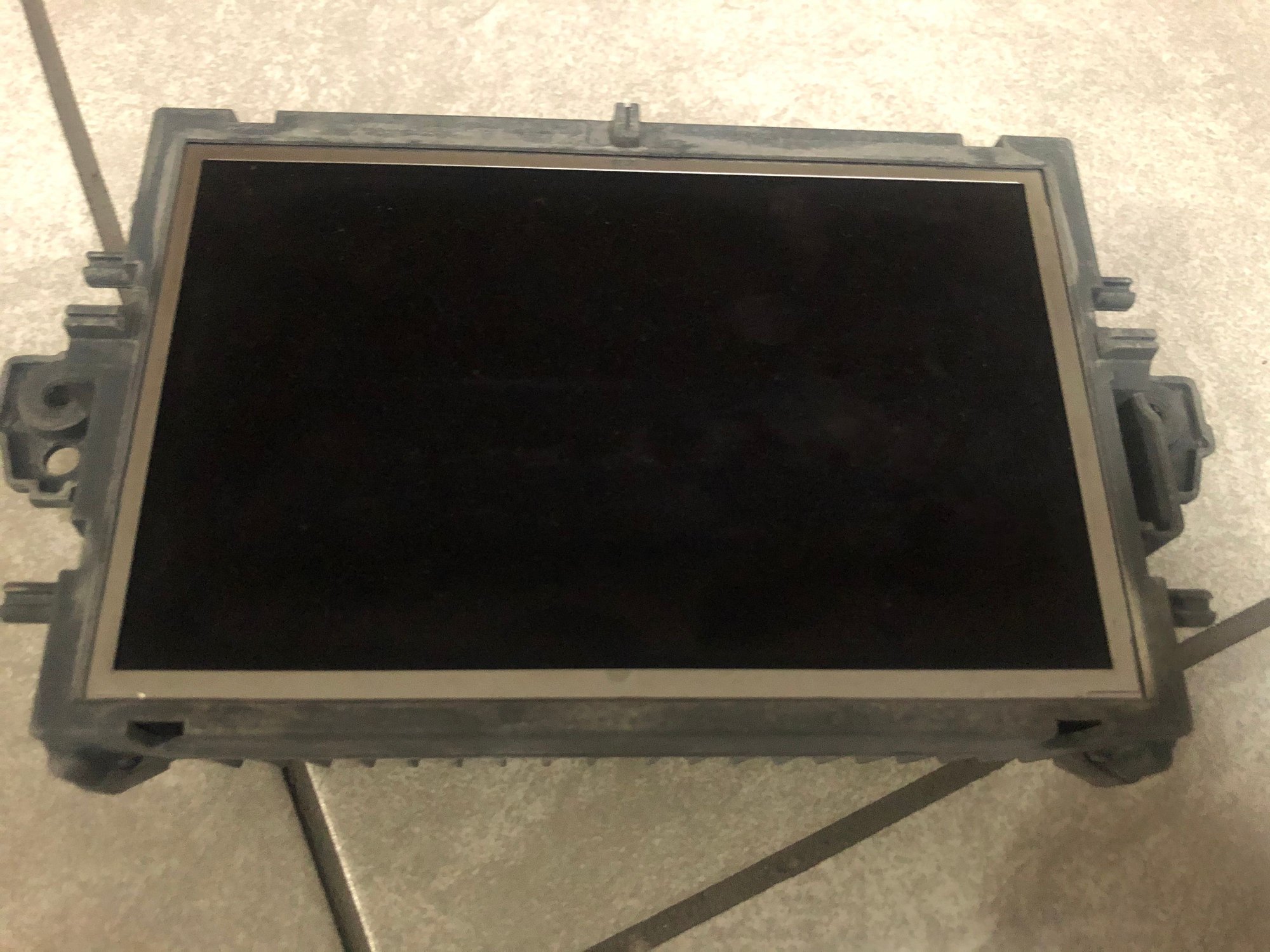 Miscellaneous - OEM W212 Display screen - Used - 2010 to 2013 Mercedes-Benz E63 AMG - Brooklyn, NY 11234, United States