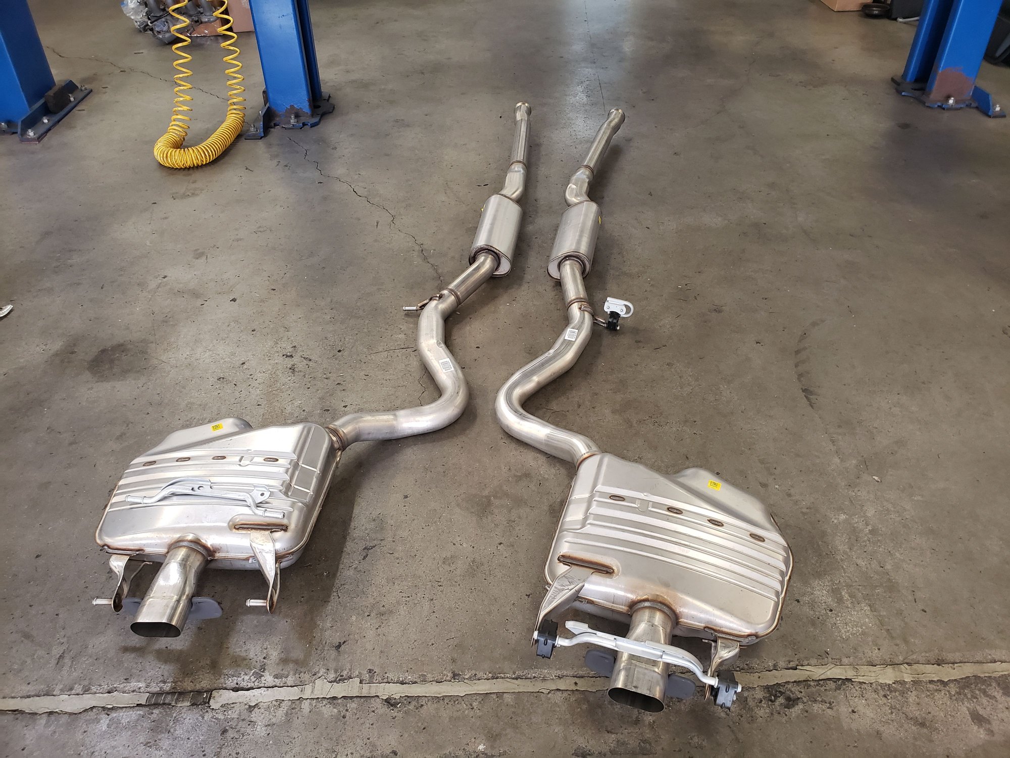Exterior Body Parts - Complete 2020 Maybach S650 X222 exterior body package w/exhaust and forged whls/tires - New - 2018 to 2020 Mercedes-Benz Maybach S650 - 2018 to 2020 Mercedes-Benz S550 - Garden Grove, CA 92843, United States