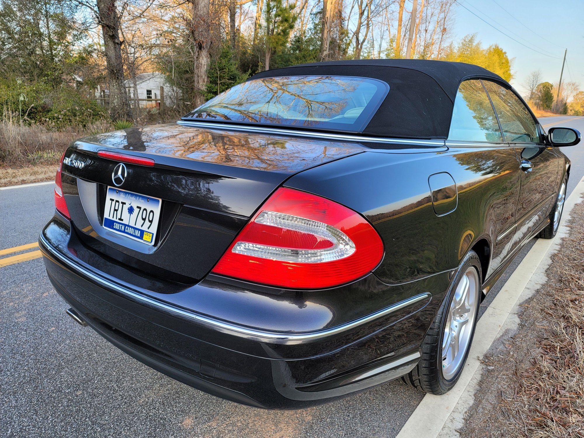 2004 Mercedes-Benz CLK500 - 34k miles Designo Edition  CLK 500 - Used - VIN WDBTK75G54T011276 - 34,105 Miles - 8 cyl - 2WD - Automatic - Convertible - Black - Chapin, SC 29036, United States