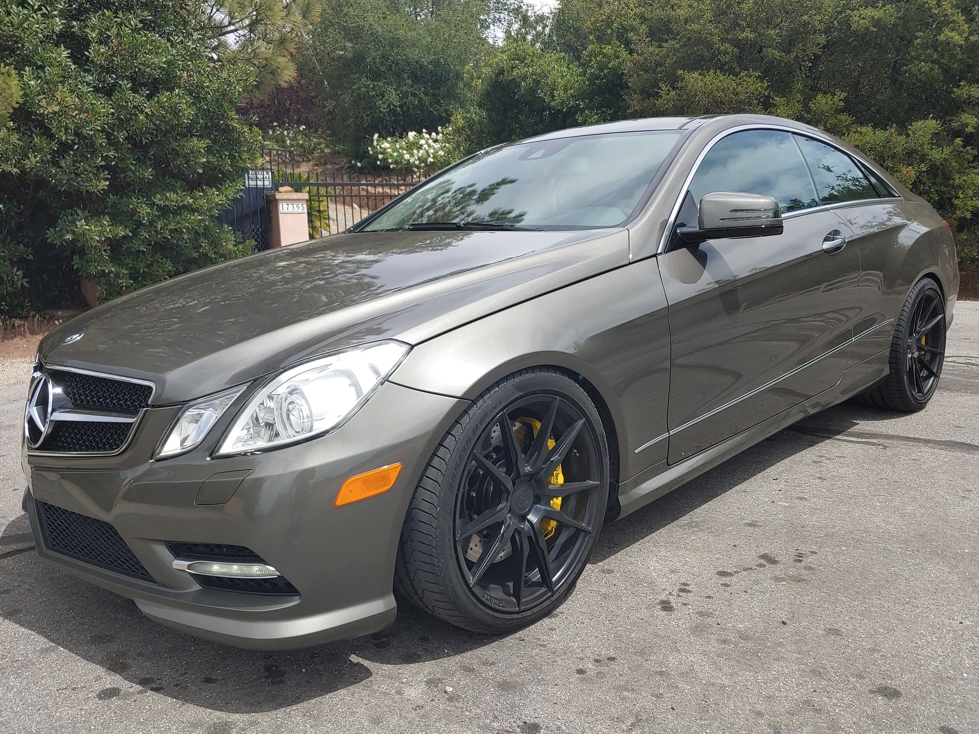 2012 Mercedes-Benz E550 - 2012 E550 coupe launch edition - Used - Rsm, CA 92688, United States