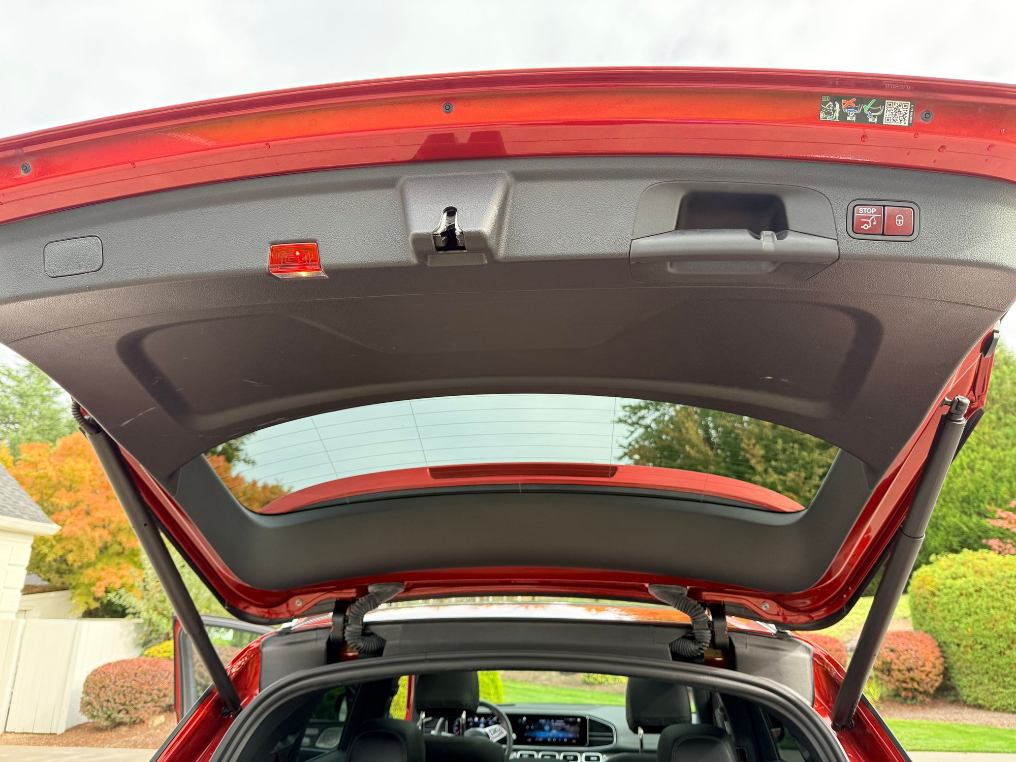 2023 Mercedes-Benz GLE-Class - 2023 GLE 350 4matic For Sale - Loaded with options - Used - VIN 4JGFB4KB9PA858142 - 29,696 Miles - 4 cyl - AWD - Automatic - SUV - Red - Tualatin, OR 97062, United States