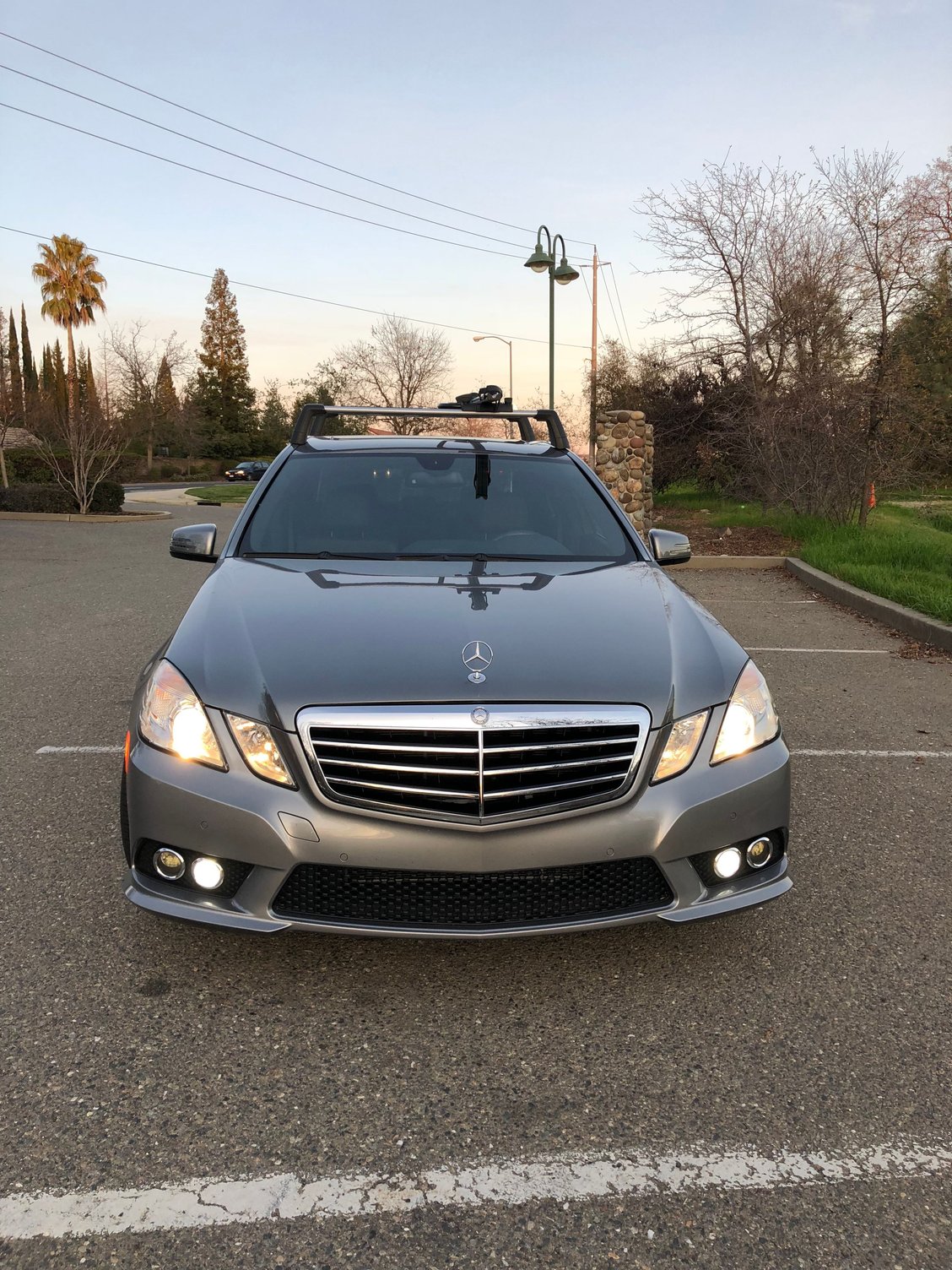 2010 Mercedes-Benz E350 - Well maintained low mileage 2010 E350 Sport - Used - VIN WDDHF5GB7AA191486 - 57,000 Miles - 6 cyl - 2WD - Automatic - Sedan - Gray - Folsom, CA 95630, United States