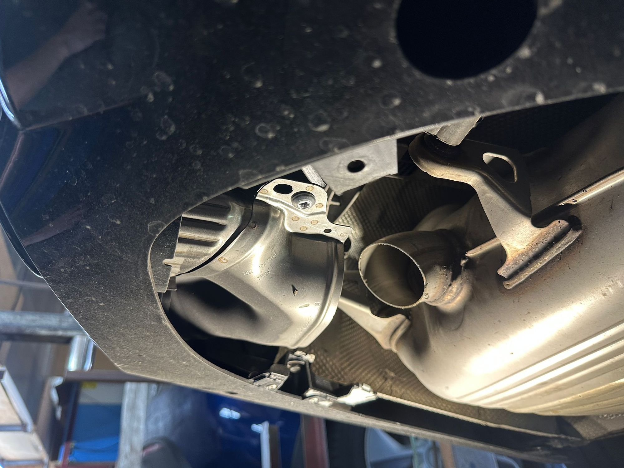 downward-facing exhaust pipes, cut a bit