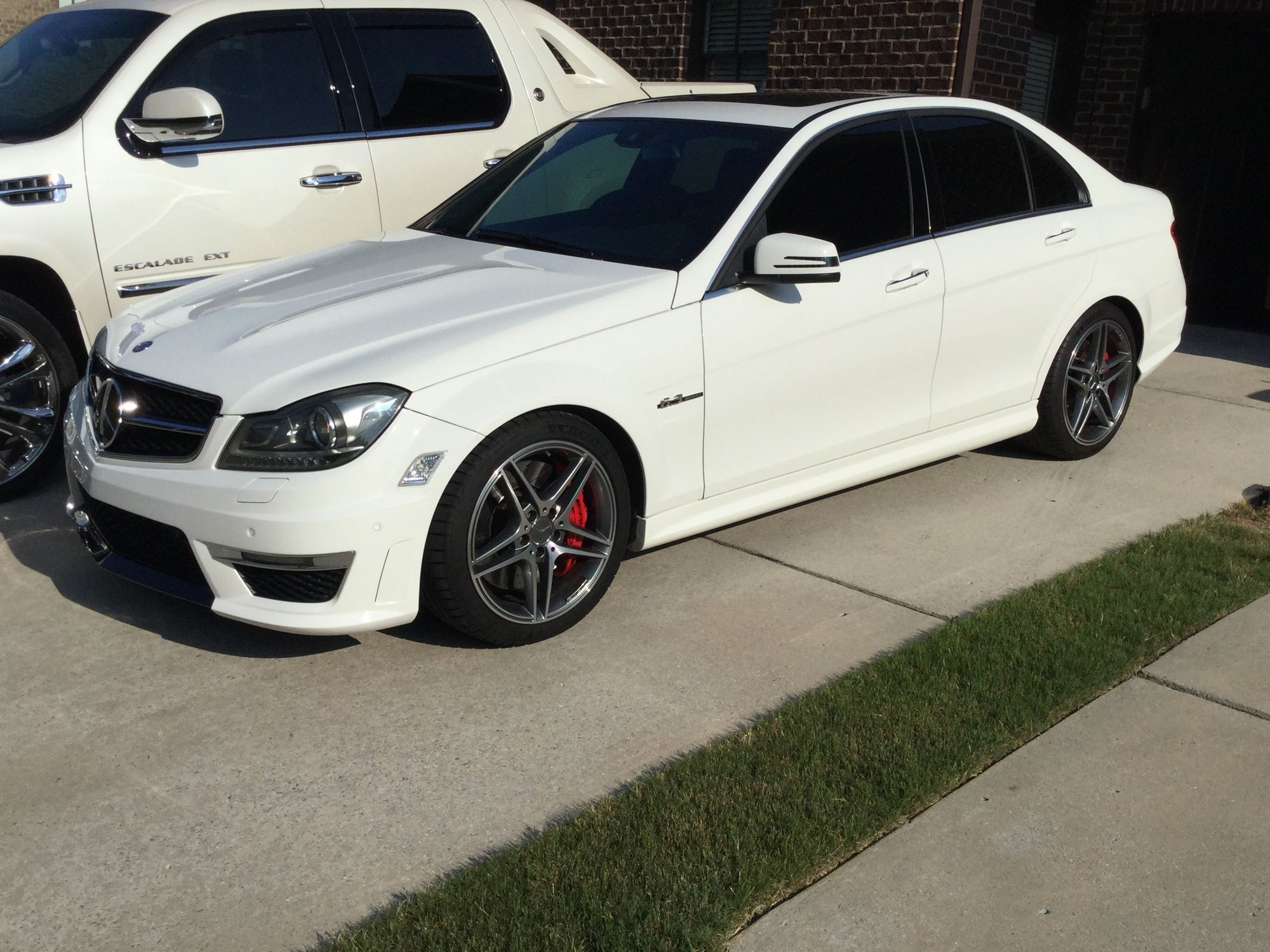 2013 Mercedes-Benz C63 AMG - 2013 Mercedes C63 AMG P31 Polar White w/ Red Designo Leather (Nicely Loaded) - Used - VIN WDDGF7HBXDA835265 - 39,570 Miles - 8 cyl - 2WD - Automatic - Sedan - White - Huntsville, AL 35824, United States