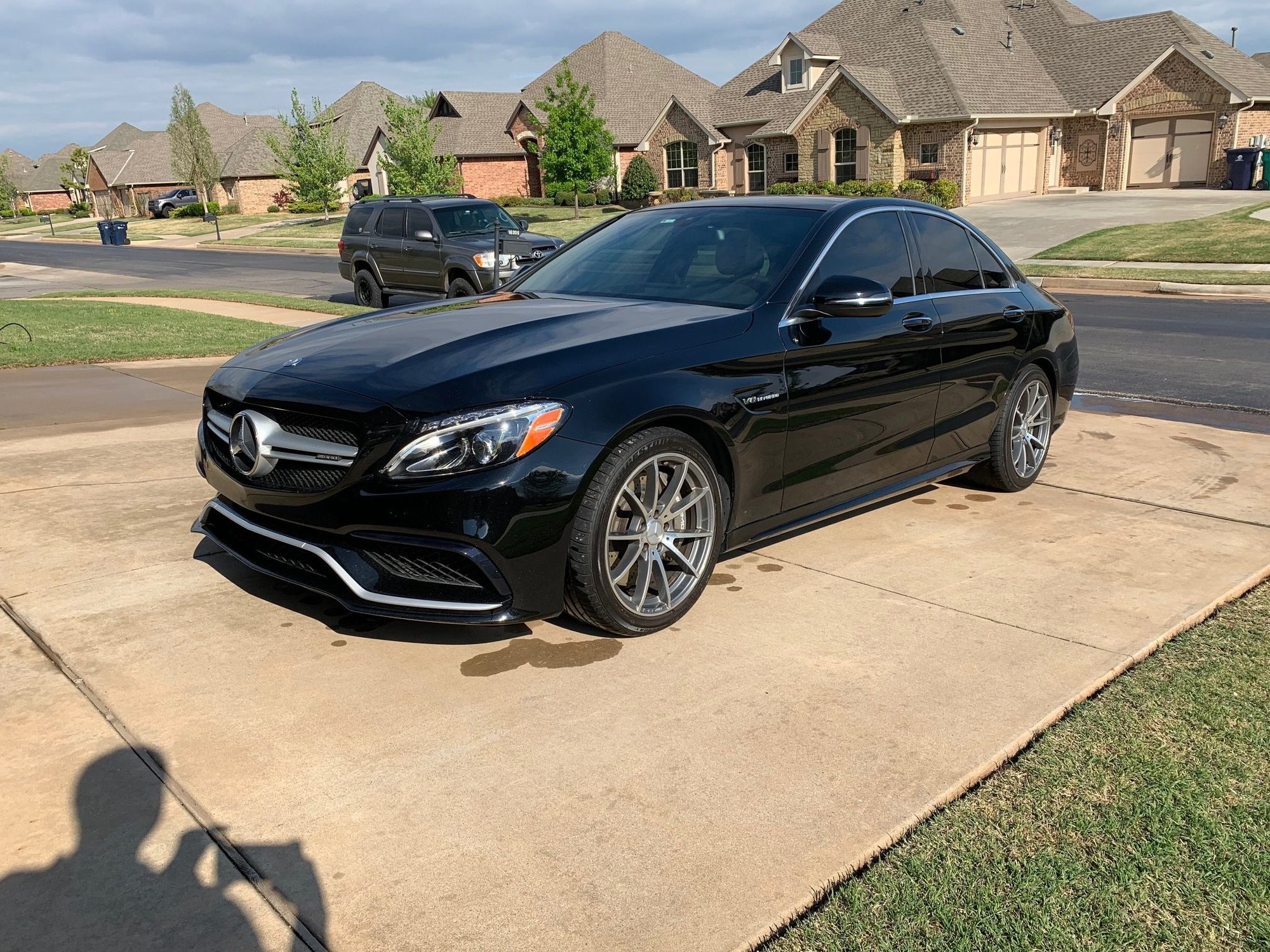 2017 Mercedes-Benz C63 AMG - FS: 2017 C63 AMG Sedan - Used - VIN 55SWF8GB4HU223118 - 28,300 Miles - 8 cyl - 2WD - Automatic - Sedan - Black - Oklahoma City, OK 73013, United States