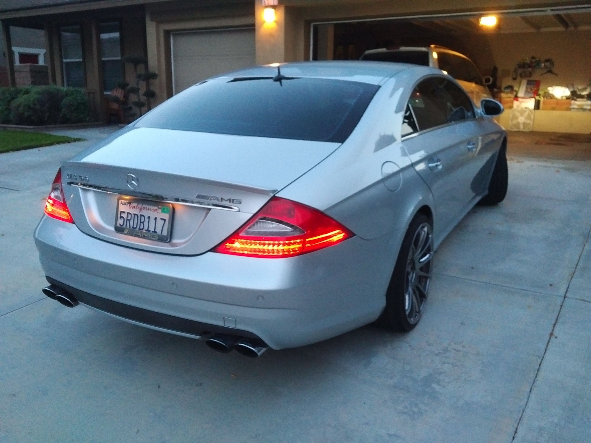 2006 Mercedes-Benz CLS55 AMG - 2006 CLS55 AMG Silver with 98K miles - Used - VIN WDDDJ76X26A037958 - 8 cyl - 2WD - Automatic - Coupe - Silver - Chino, CA 91710, United States