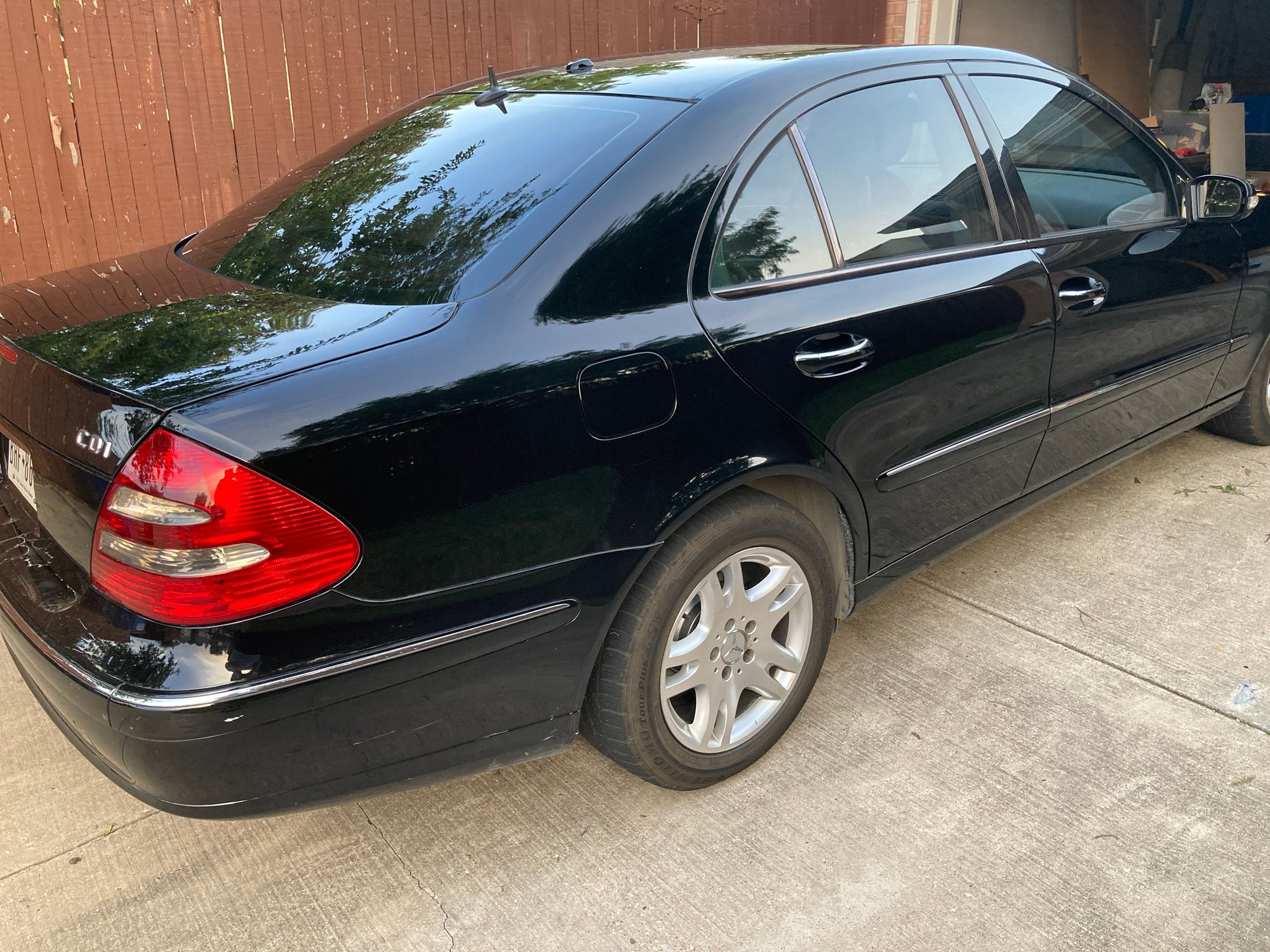 2006 Mercedes-Benz E320 - 1 Owner, Low Mileage, Clean history 2006 E320 CDI - Used - VIN WDBUF26J56A953896 - 135,115 Miles - 6 cyl - 2WD - Automatic - Sedan - Black - Allen, TX 75013, United States