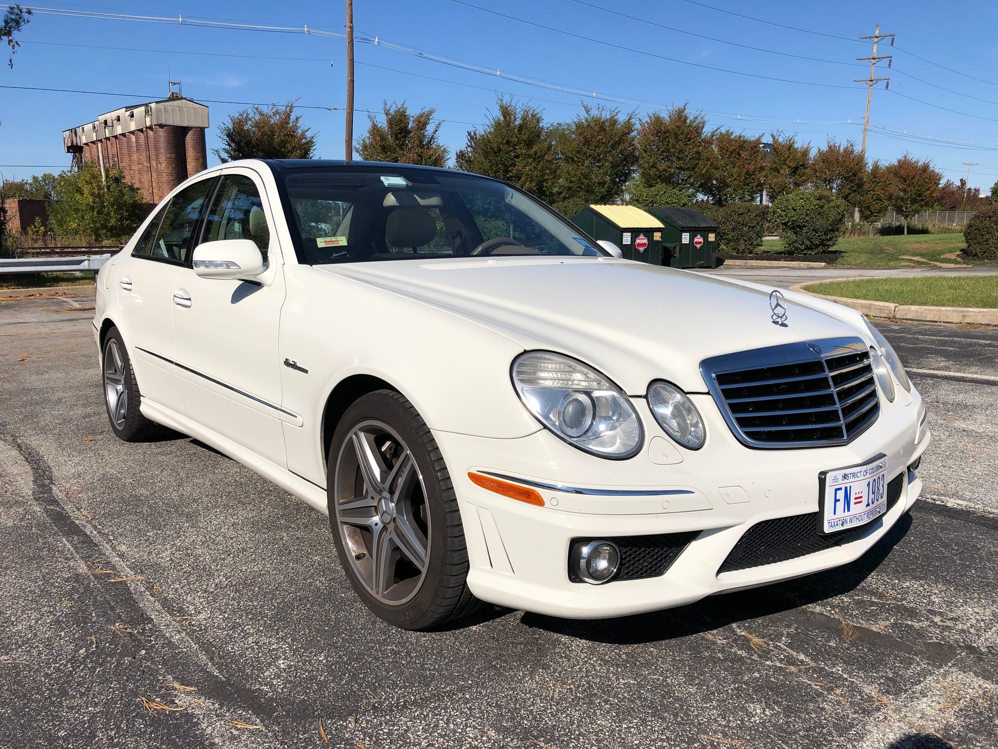 2009 Mercedes-Benz E63 AMG - Excellent Condition W211 E63 - Used - VIN WDBUF77X89B411514 - 122,000 Miles - 8 cyl - 2WD - Automatic - Sedan - White - Washington, DC 20001, United States