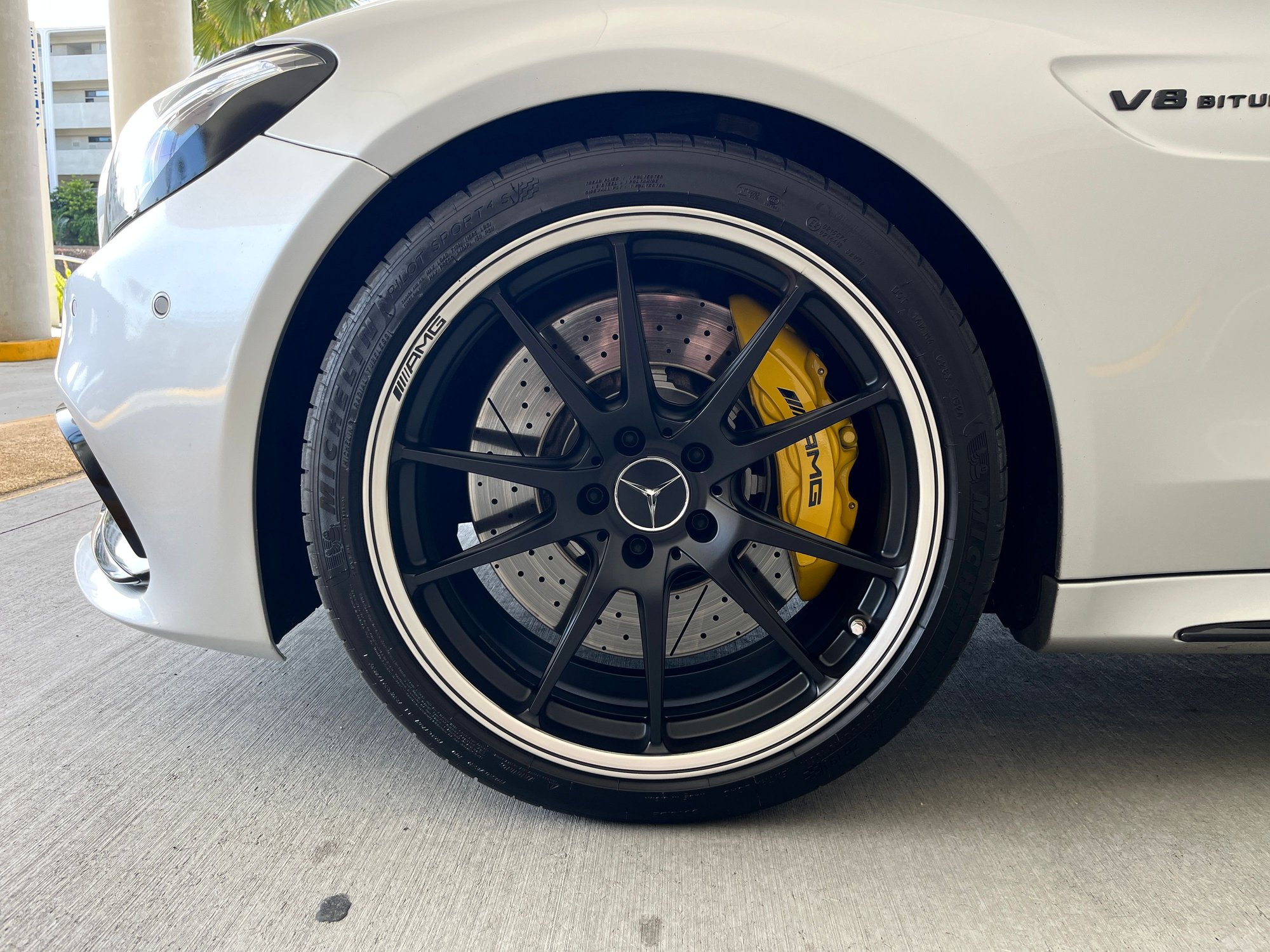 2018 Mercedes-Benz C63 AMG S - 2018 Mercedes-Benz C63S AMG - Used - VIN WDDWJ8HB8JF635841 - 59,500 Miles - Laguna Beach, CA 92651, United States