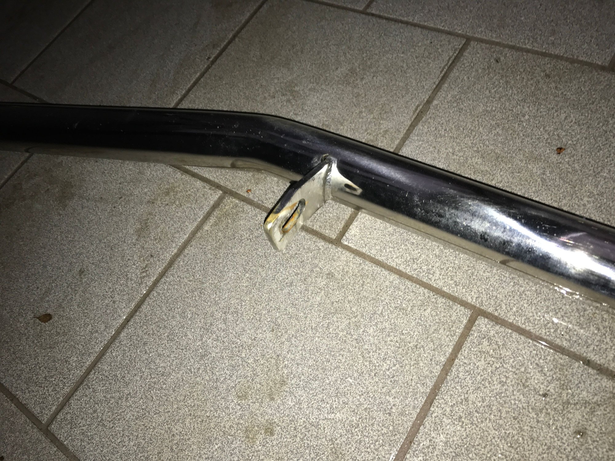 Exterior Body Parts - Mercedes-Benz G-class Front Lower Guard - Used - All Years Mercedes-Benz G55 AMG - laval, QC h7x3k3, Canada