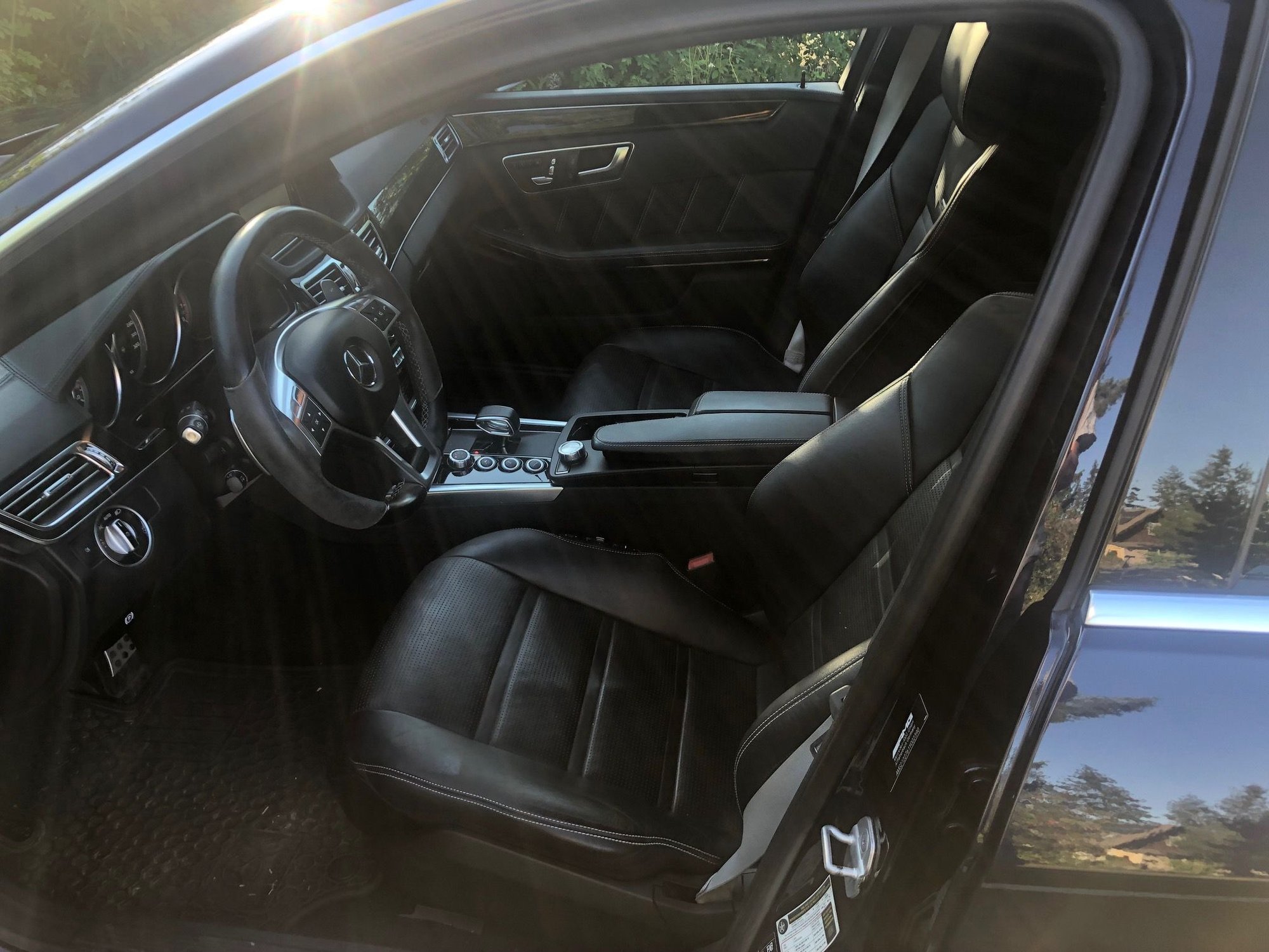 2014 Mercedes-Benz E63 AMG S - 2014 E63 S-AMG Wagon, Canada - Used - VIN WDDHH7GB0EA852545 - 107,000 Miles - 8 cyl - 4WD - Automatic - Wagon - Blue - Courtenay, BC V9N1Z8, Canada