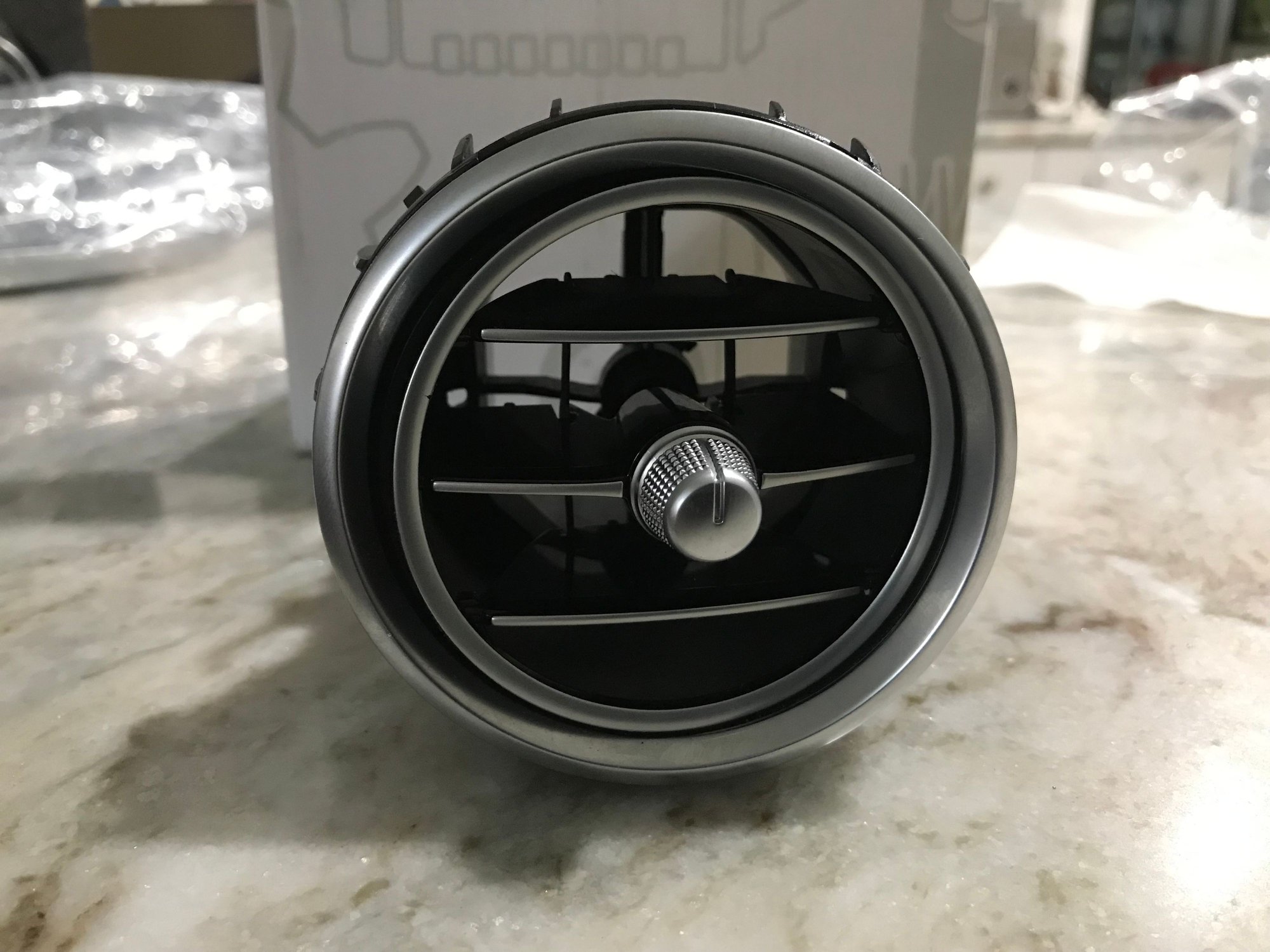 Interior/Upholstery - GLC Air Vents, Left /Right - Used - 2016 to 2020 Mercedes-Benz GLC300 - Port Saint Lucie, FL 34952, United States