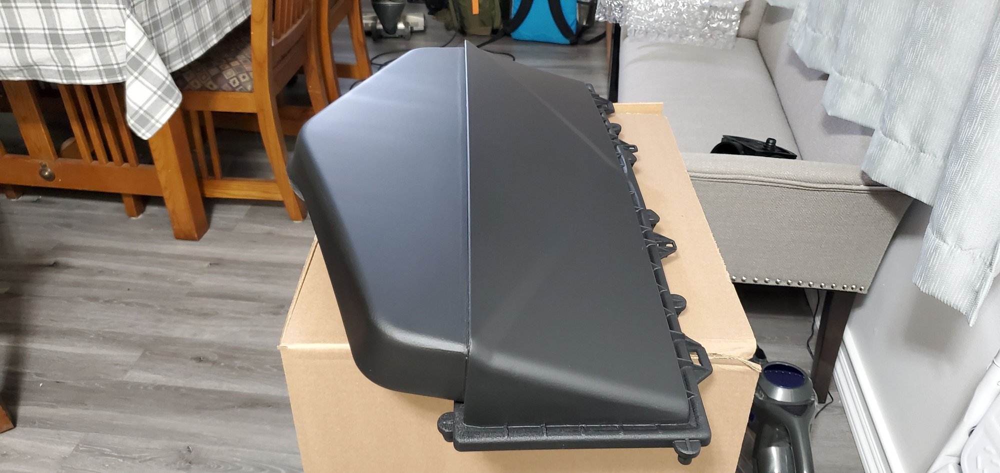 Engine - Intake/Fuel - OEM Modified Air Box - Used - All Years Mercedes-Benz CLK500 - Bolingbrook, IL 60440, United States