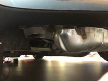 Peek-a-boo, I see you. Exhaust pointing downward. 