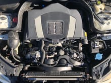 C550 4-Matic without engine covers.
