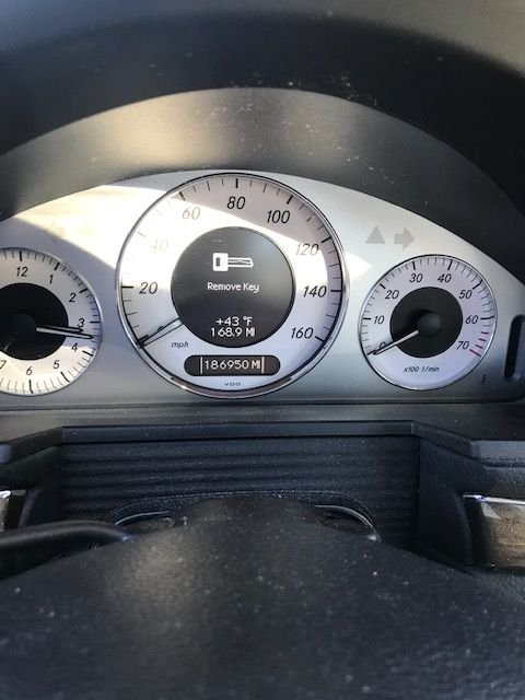 2008 Mercedes-Benz E550 - FS 2008 Mercedes Benz E550 (W211) 4matic - Used - VIN WDBUF90X18B276851 - 186,980 Miles - 8 cyl - AWD - Automatic - Sedan - Gray - Nashua, NH 03064, United States
