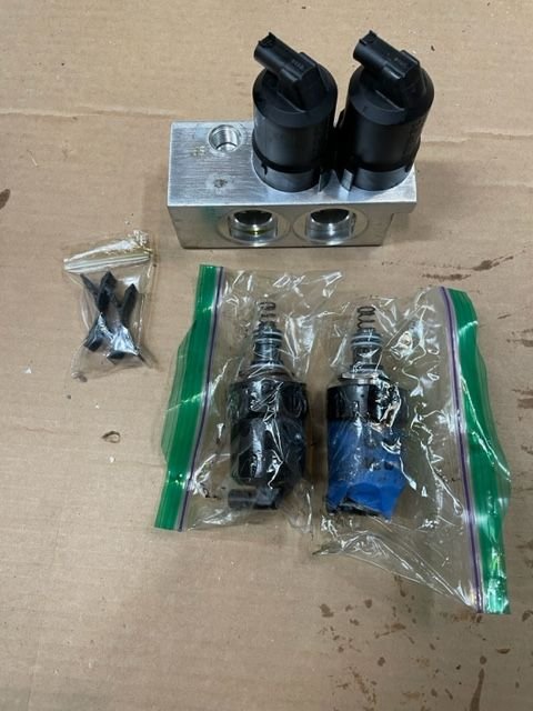 Steering/Suspension - Various 2003-2006 ABC parts - valve blocks, Valve solenoids, o-rings - Used - 2003 to 2006 Mercedes-Benz SL55 AMG - San Jose, CA 95119, United States