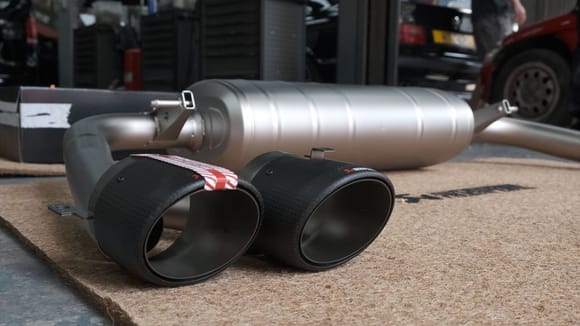 Carbon fibre exhaust tips will replace the stock one's