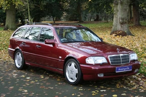 Tis nice, Less than £8k, If I did not already have one, this C43 would be mine. Mint! Ex MB Tech owner.