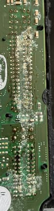 unprotected PCB shows oxidation short circuits... cleanable!