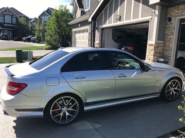 2014 Mercedes-Benz C63 AMG - 2014 Rare C63 AMG 507 Edition Sedan - Perfect condition - Used - VIN WDDGF7HBXEG221797 - 6,200 Miles - 8 cyl - 2WD - Automatic - Sedan - Silver - Calgary, AB T3H0R9, Canada