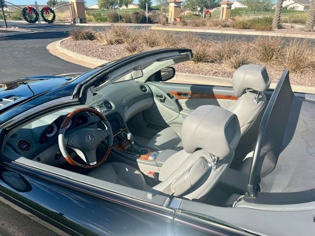 2009 Mercedes-Benz SL600 - FS 2009 SL600 Twin-Turbo V-12, 510 HP, Loaded!, only 78,900 miles - Used - VIN WDBSK77F79F149777 - 48,900 Miles - 12 cyl - 2WD - Automatic - Convertible - Black - Goodyear, AZ 85338, United States