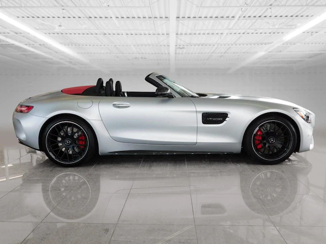 2018 Mercedes-Benz AMG GT C - 2018 AMG GT C - New - VIN WDDYK8AA0JA016378 - 10 Miles - 8 cyl - AWD - Automatic - Convertible - Silver - New London, CT 06320, United States