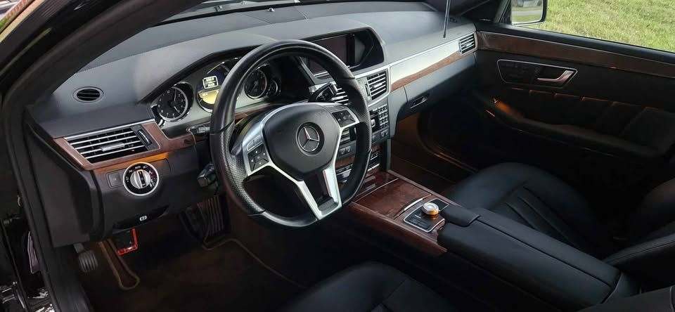 2012 Mercedes-Benz E550 - 2012 E550 - Used - VIN WDDHF9BBXCA545826 - 99,000 Miles - 8 cyl - AWD - Automatic - Sedan - Black - Pensacola, FL 32506, United States