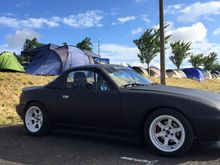 Waking up the next day with a view on the lovely Miata and dragstrip.