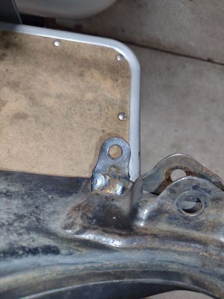 I added some weld to the sway bar mount gooches in the front control arms. They've never been an issue, but I figure I will get ahead of it.