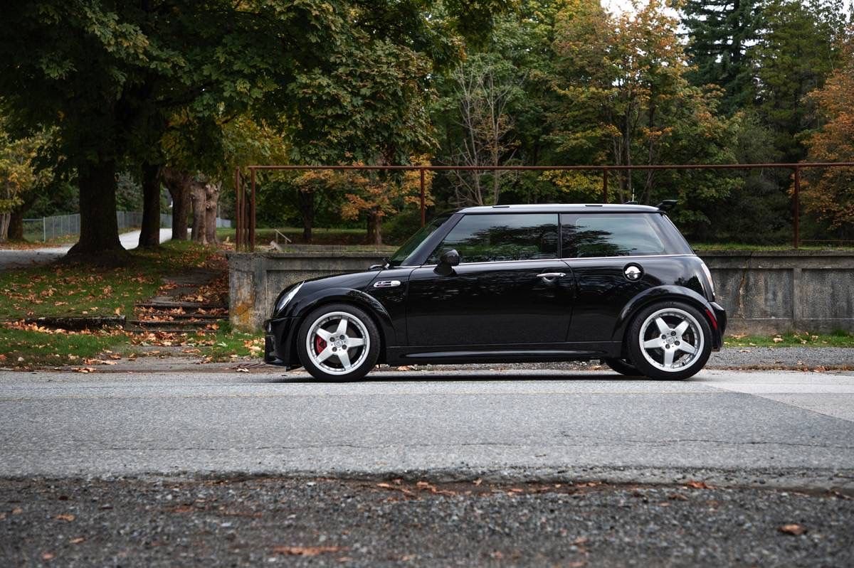 2003 Mini R53: "Mk I" Mini Cooper S - 2003 Dinan S2 - Used - VIN WMWRE33443TD70704 - 163,000 Miles - 4 cyl - 2WD - Manual - Hatchback - Black - Penticton, BC V2A2P4, Canada