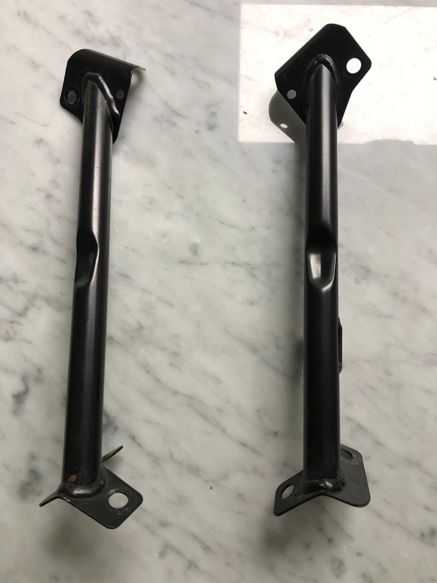 Exterior Body Parts - Genuine MINI R50 R52 R53 Front Cabrio Braces - Used - 2002 to 2008 Mini Cooper - Austin, TX 78738, United States