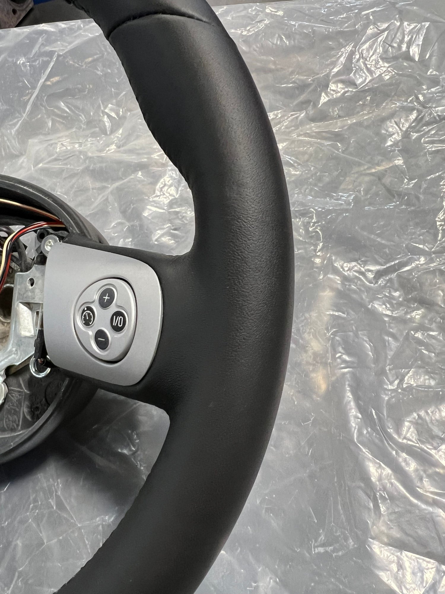 Interior/Upholstery - JCW Accessory Steering Wheel - Used - 2002 to 2006 Mini R53: "Mk I" Mini Cooper S - Atlanta, GA 30317, United States