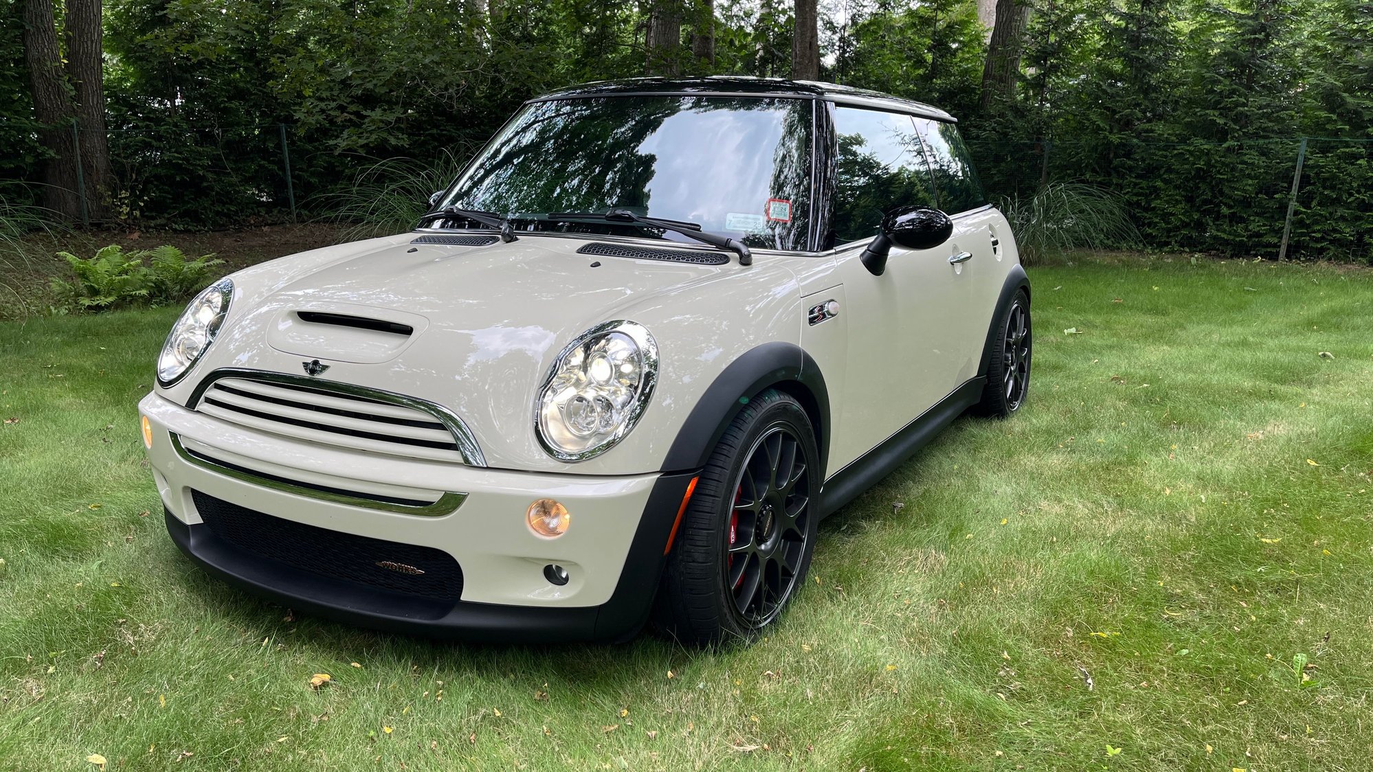 2006 Mini R53: "Mk I" Mini Cooper S - 2006 Mini Cooper S JCW 210 - Used - VIN WMWRE33586TN27709 - 1 Miles - 4 cyl - 2WD - Manual - Hatchback - White - Southampton, NY 11968, United States