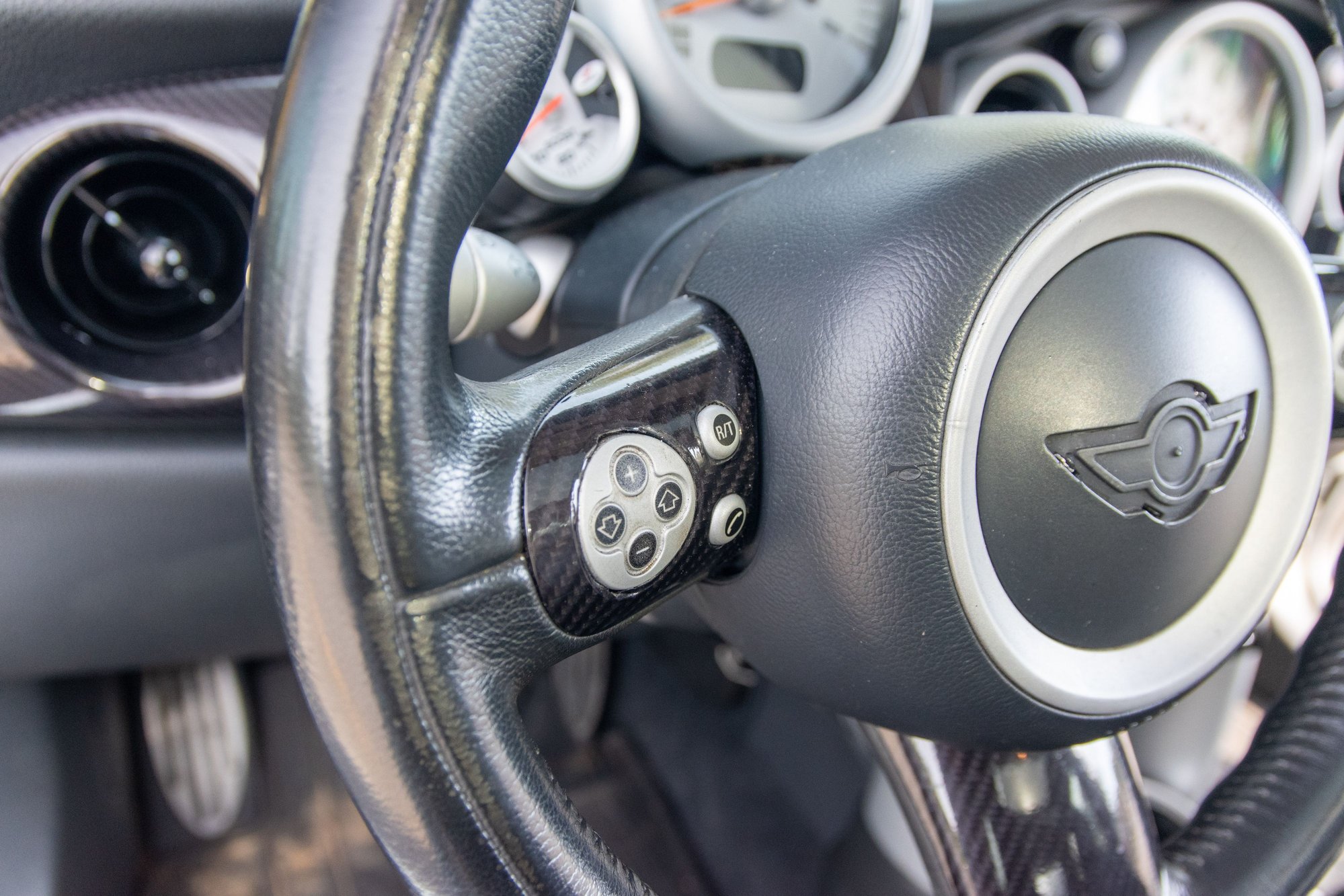 2006 Mini R53: "Mk I" Mini Cooper S - 2006 R53 Cooper S Modified - Used - VIN WMWRE33526TL16473 - 177,822 Miles - 4 cyl - 2WD - Manual - Coupe - Gray - Woodbridge, VA 22191, United States