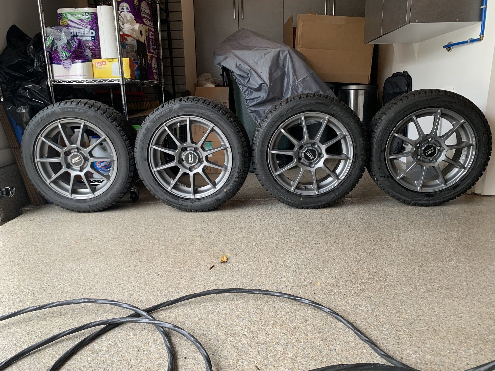 Wheels and Tires/Axles - Snow Tire and Wheel set with TPMS F55 F56 - Used - 2014 to 2022 Mini F56: Mini Hatch/Hardtop - 2014 to 2022 Mini F55: 5-door Hatch - Germantown, MD 20874, United States