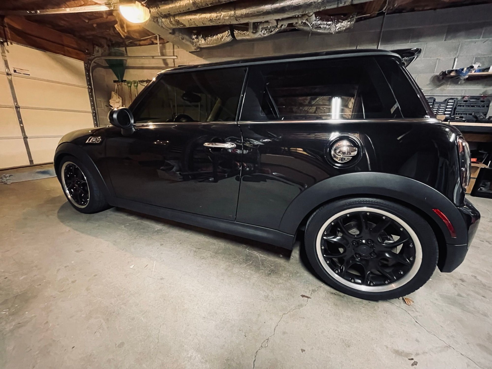 Wheels and Tires/Axles - OEM R56 wheels - Used - 2001 to 2013 Mini R56: "Mk II" Mini Hatch/Hardtop range - Nashville, TN 37027, United States