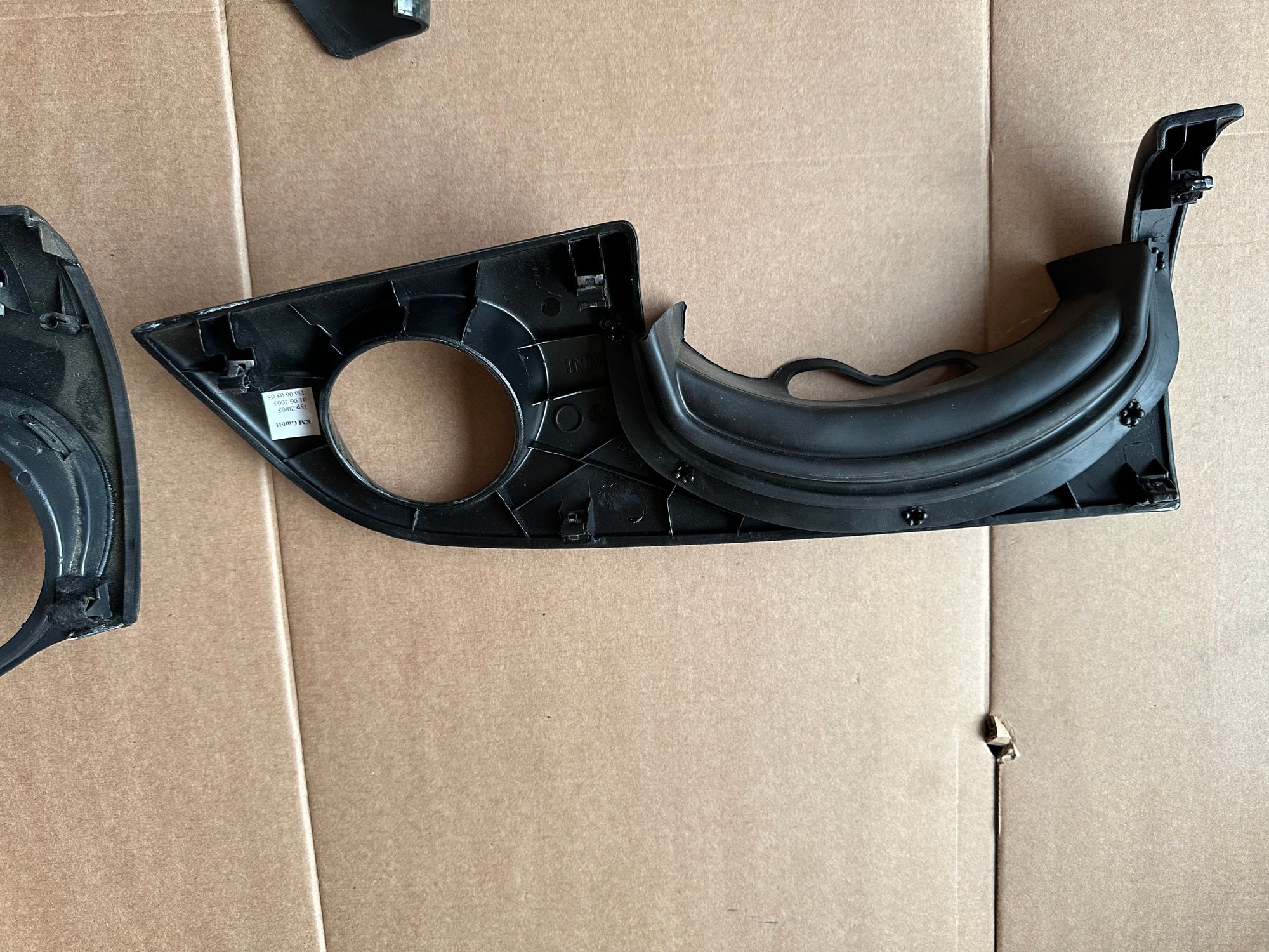 Interior/Upholstery - R53 JCW Carbon Fiber complete 3 piece dash and Downtubes - Used - 2005 to 2006 Mini R53: "Mk I" Mini Cooper S - Montreal, QC H3H2J2, Canada