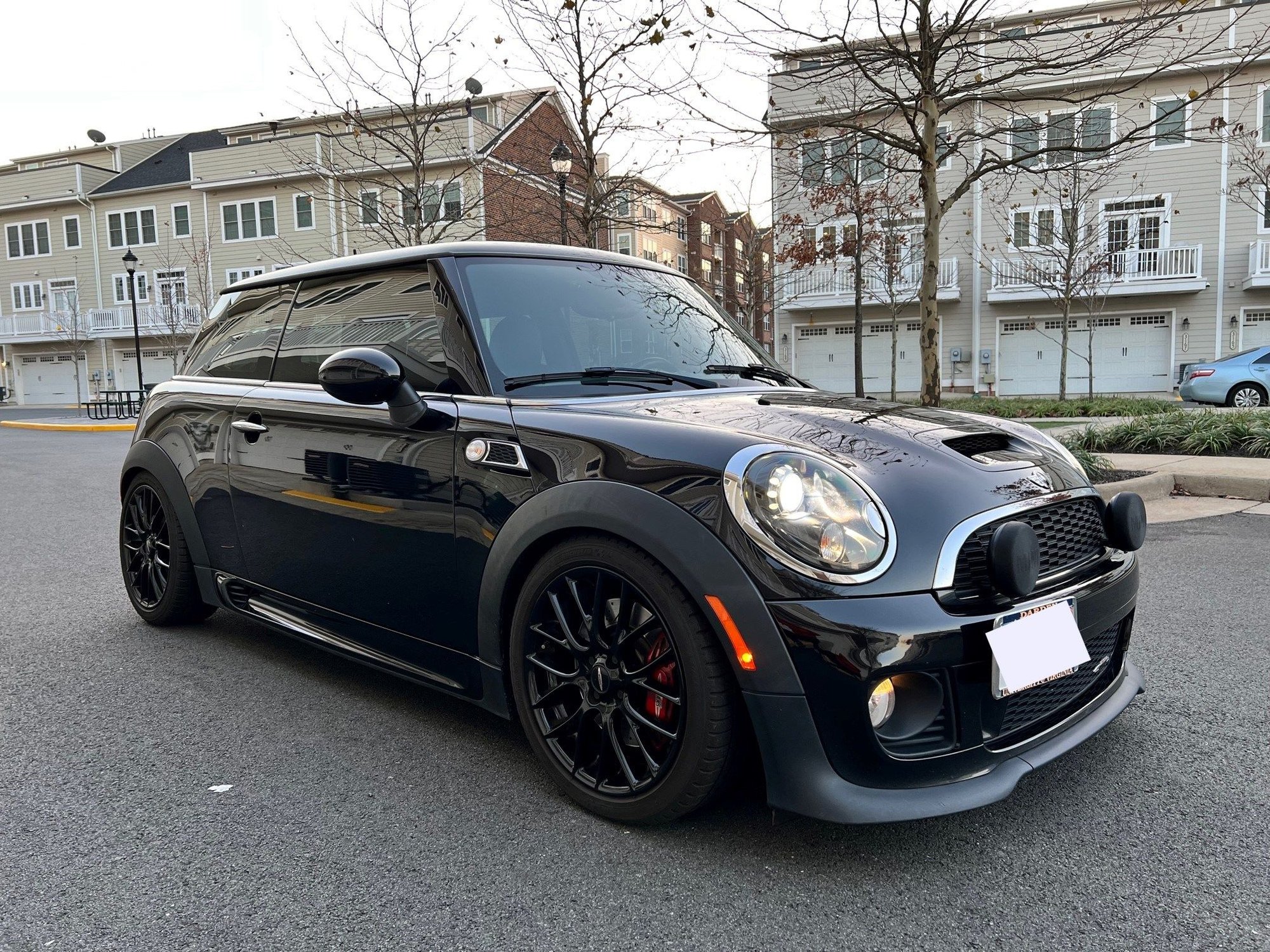 2013 Mini R56: "Mk II" Mini Hatch/Hardtop range - 2013 R56 Mini Hardtop 2Dr JCW Excellent Condition w/RECACRO Seats - Used - VIN WMWSU9C55DT722445 - 68,810 Miles - 2WD - Manual - Coupe - Black - Herndon, VA 20171, United States