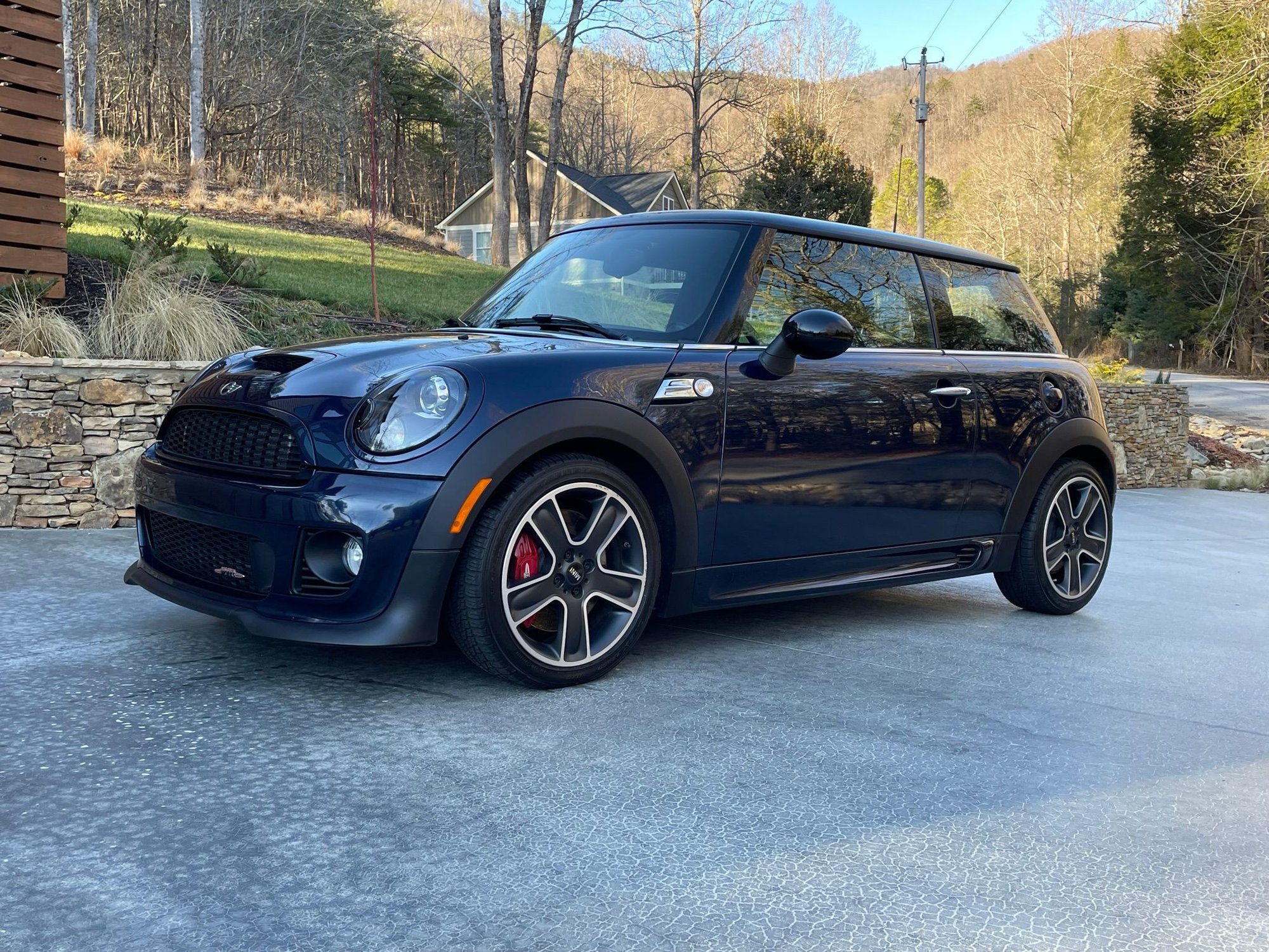 2013 Mini R56: "Mk II" Mini Hatch/Hardtop range - 2013 Mini Cooper JCW - Used - VIN WMWSU9C52DT722385 - 52,000 Miles - Manual - Blue - Marietta, SC 29661, United States