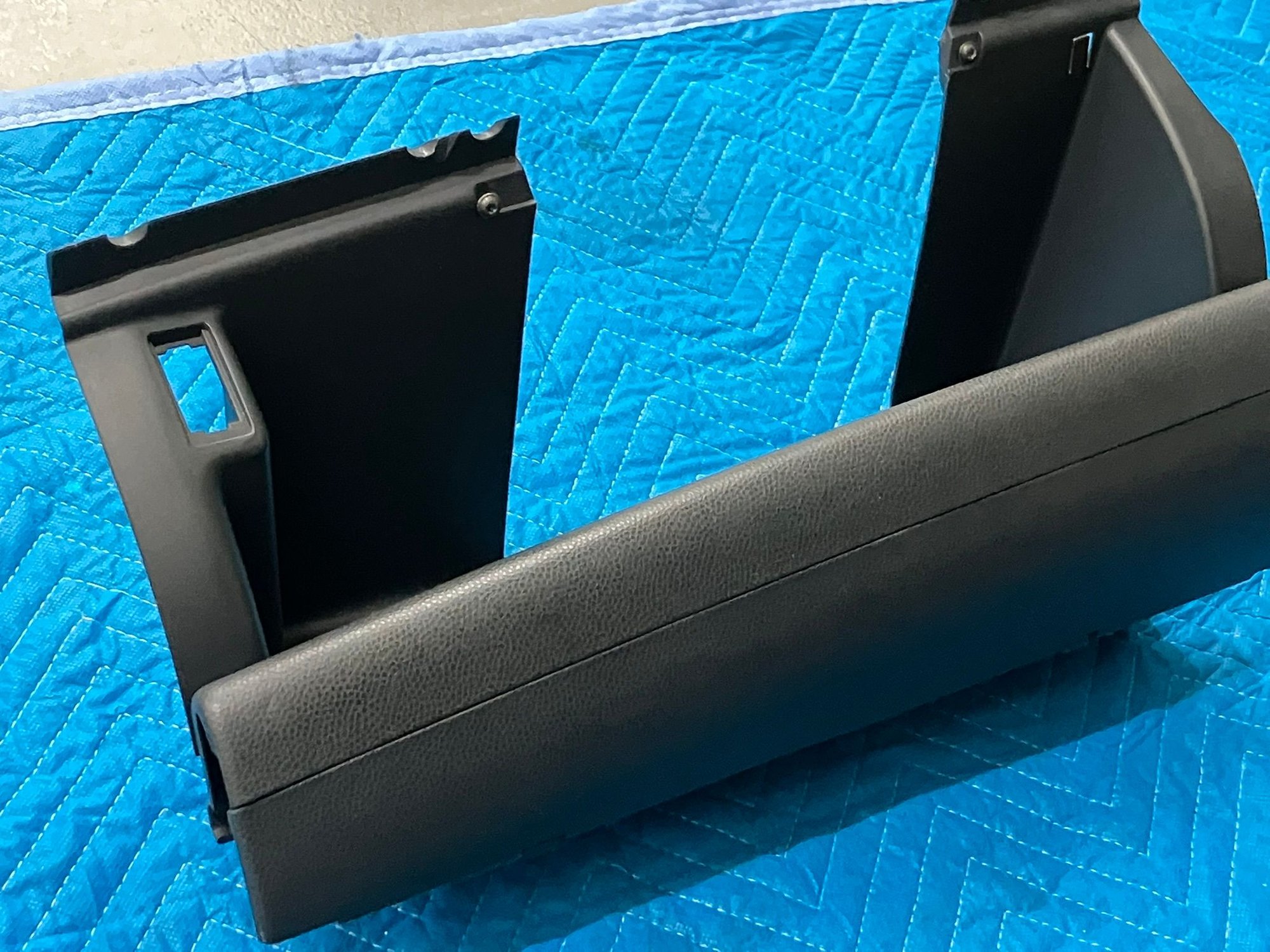 Interior/Upholstery - Euro parcel shelf, under steering wheel - Used - 2002 to 2006 Mini Cooper - All Years  All Models - Los Angeles, CA 91206, United States