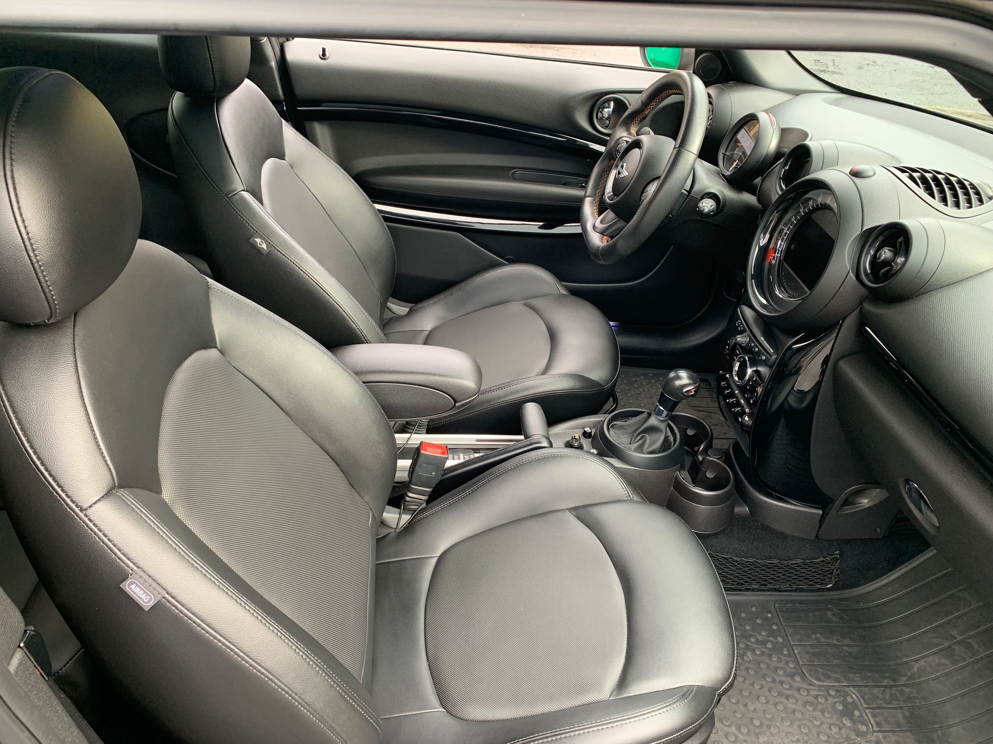 2015 Mini Cooper Paceman - 2015 mini paceman. " JCW package " large custom build - Used - VIN WMWSS5C56FWS99858 - 61,000 Miles - 4 cyl - 2WD - Automatic - Coupe - Brown - Portland, OR 97219, United States