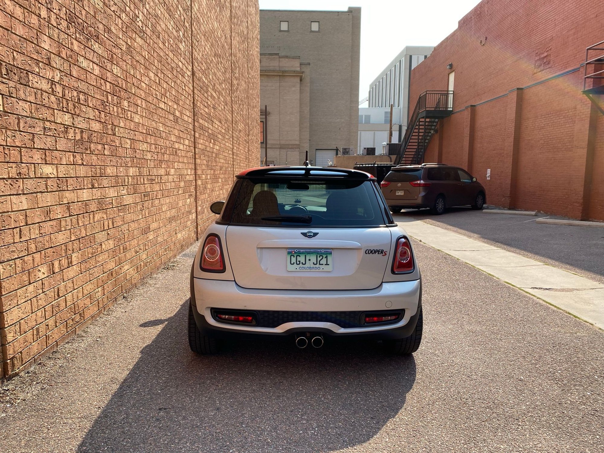 2013 Mini R56: "Mk II" Mini Hatch/Hardtop range - 2013 Mini Cooper S with JCW interior package, 6 speed manual - Used - VIN WMWSV3C57DT478176 - 4 cyl - 2WD - Manual - Hatchback - Silver - Colorado Springs, CO 80904, United States