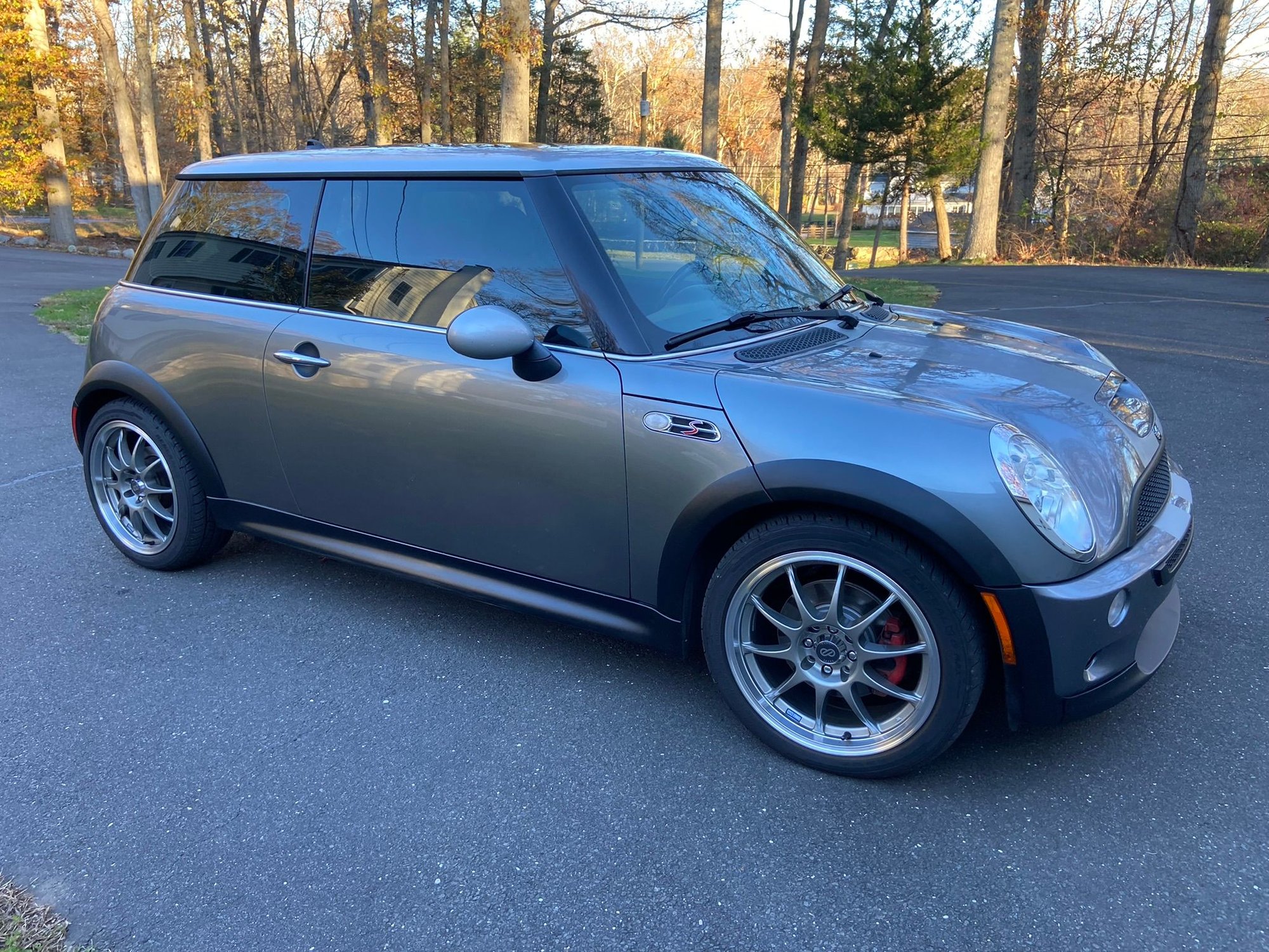 2004 Mini R53: "Mk I" Mini Cooper S - 2004 Mini Cooper S JCW R53 - Used - VIN WMWRE3444TD80909 - 112,250 Miles - 4 cyl - 2WD - Manual - Coupe - Gray - Fairfield, CT 06824, United States